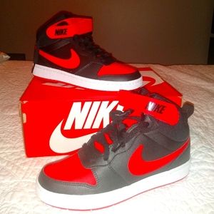 New Nike high tops
